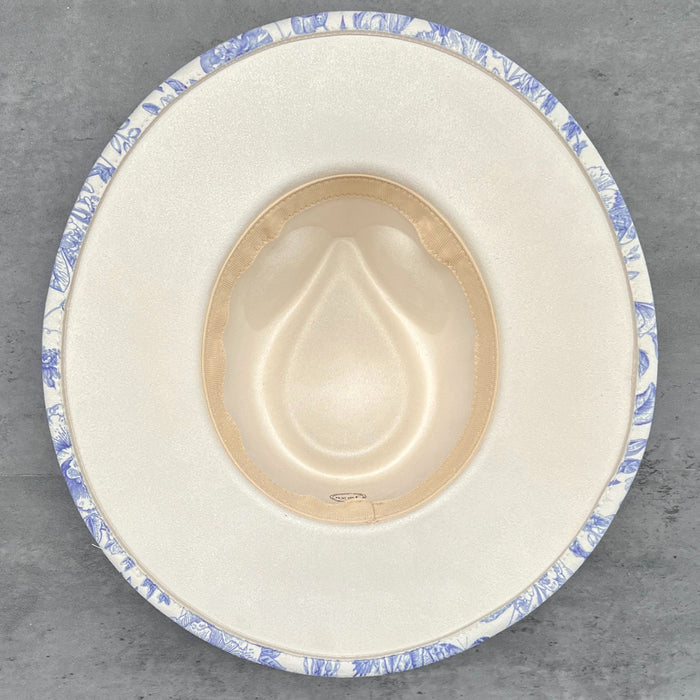 611fc05e3c4ce80992caae23_blue-chinoiserie-ivory-teardrop-rancher-base_1776441935535.jpg