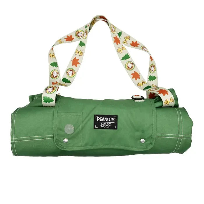 Peanuts™ Beagle Scouts Picnic Travel Blanket