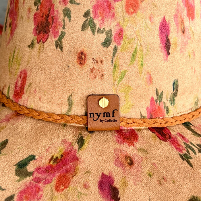 611fc05e3c4ce80992caae23_red-roses-tan-cattleman-back-detail_1786550505972.jpg
