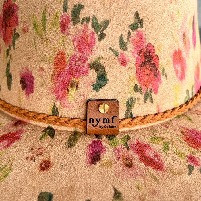 611fc05e3c4ce80992caae23_red-roses-tan-teardrop-back-detail_1786551255329.jpg