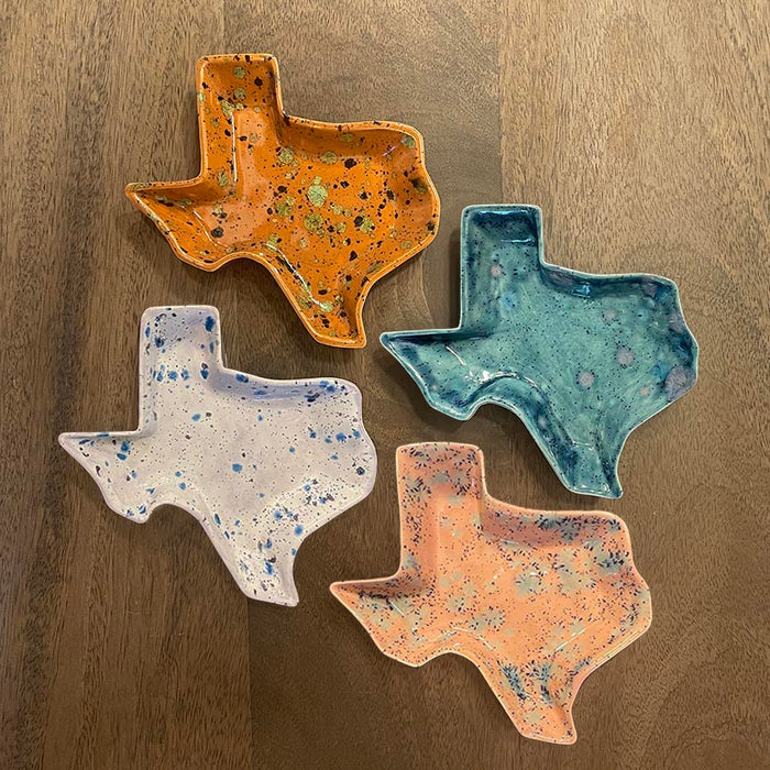 611fc05e3c4ce80992caae23_fourtexastrays_1761671454929.jpg