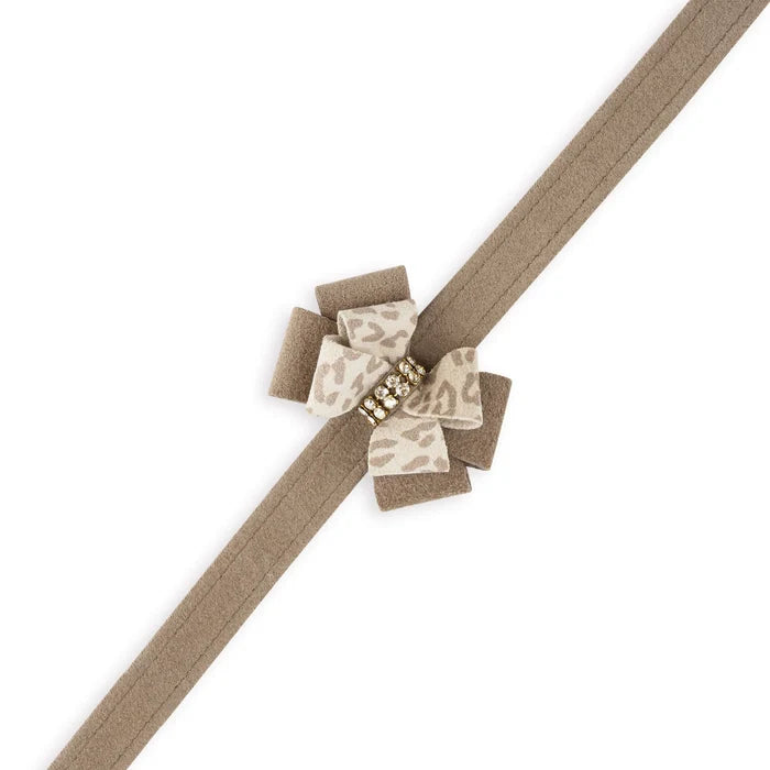 Susan Lanci Baby Cheetah with Gold Giltmore Double Nouveau Bow Leash